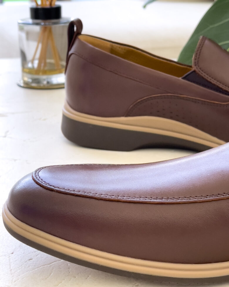 Amberjack Slip-On review materials - Luxe Digital