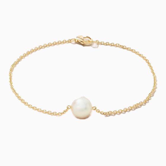 best jewelry brands gold pearl bracelet - Luxe Digital